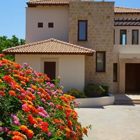 Aphrodite Hills Superior Villas Superior 0105 Air Conditioning 3 Bedrooms Πάφος