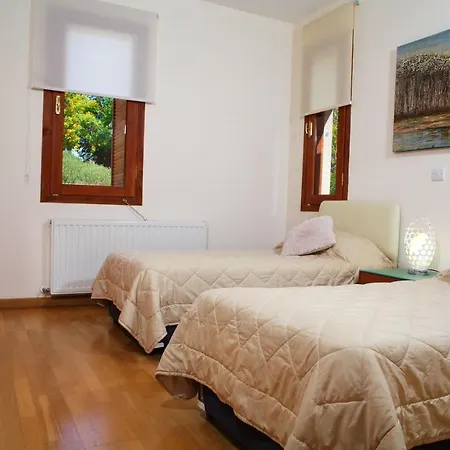 Aphrodite Hills Superior Villas Superior 0105 Air Conditioning 3 Bedrooms Villa